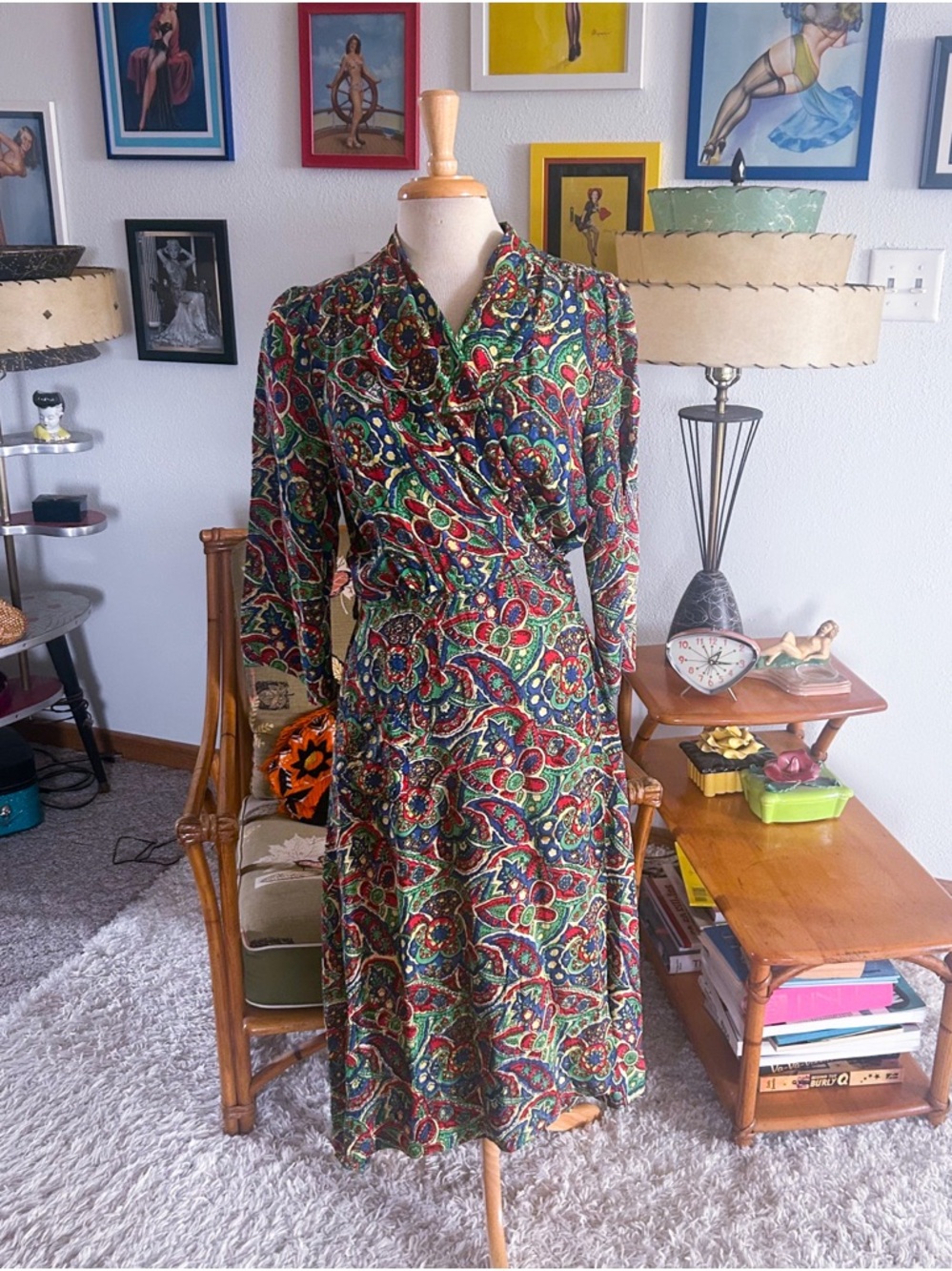 Vintage 1940s Dress | Wrap | Novelty Paisley Print | Multicolor | L | 40s